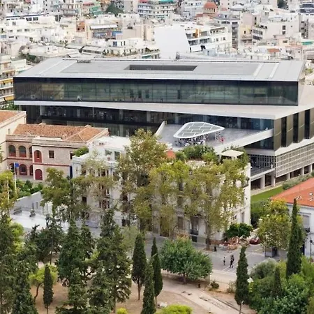 Near Acropolis, 3 Bedroom 2 Bathroom Big Beautiful * Atenas